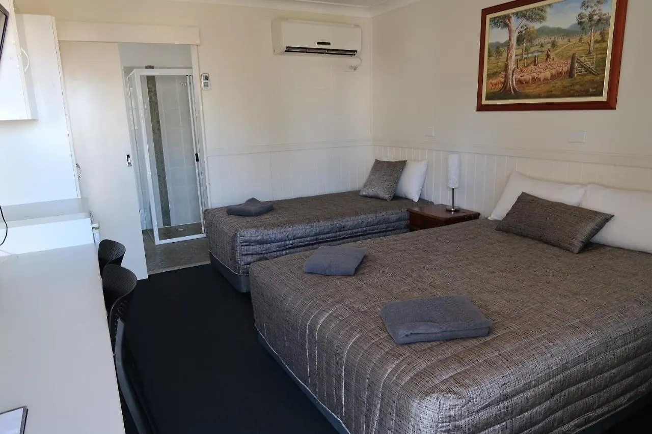 Charleville Waltzing Matilda Motor Inn Motel